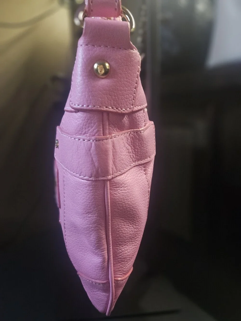 Isaac Mizrahi Live Pink Leather Crossbody Bag - Picture 4 of 10
